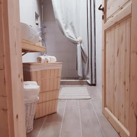 בית נופש Casa Vacanze Maison Blanc *
