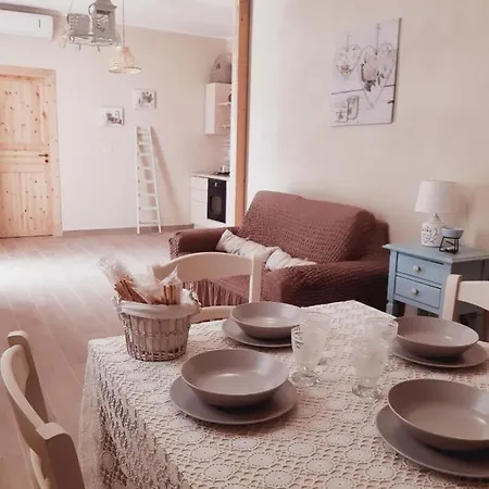Casa Vacanze Maison Blanc *